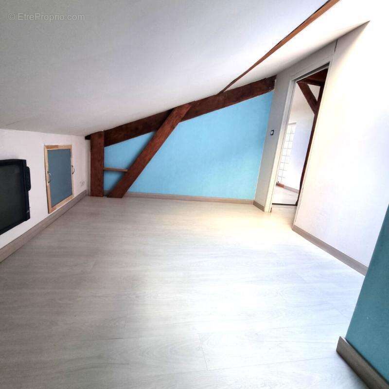 Appartement à LYON-8E