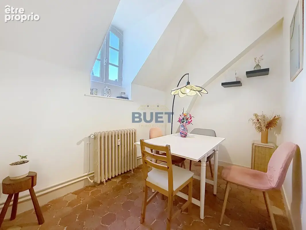 Centre historique   proche place de la Libération, appartement type 2 - photo 2