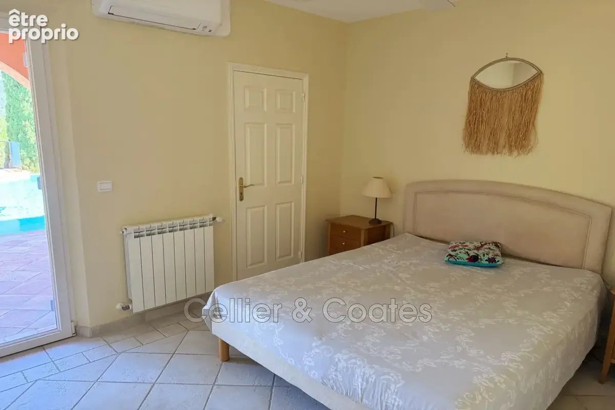 Maison 160 m² à Le Lavandou  - photo 9