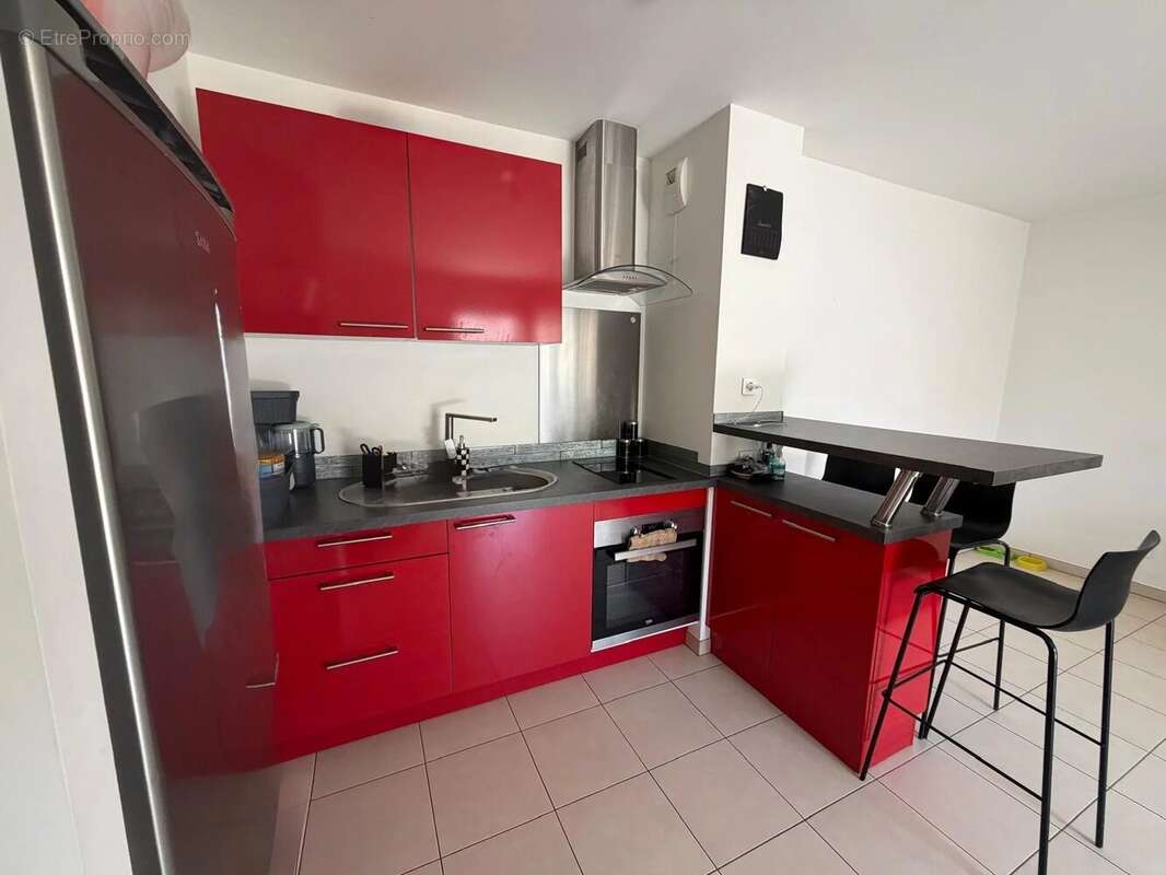 Appartement à SAINT-LAURENT-DU-VAR