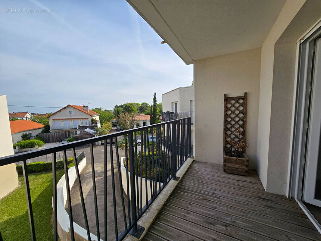 Appartement à REZE
