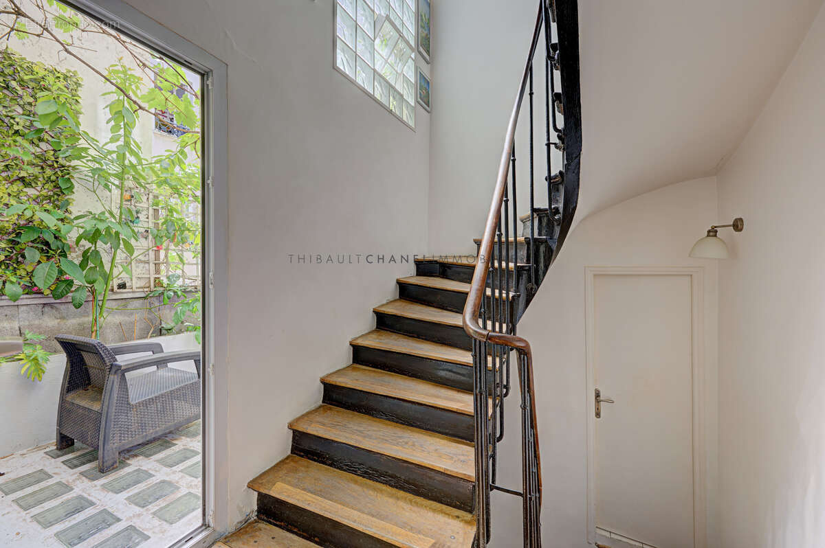 Maison à PARIS-11E