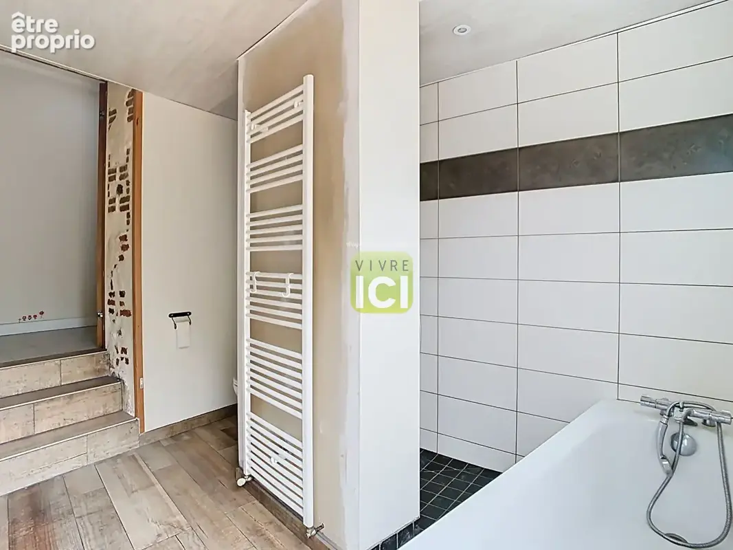 Maison La Seguiniere 5 pièce(s) - photo 9