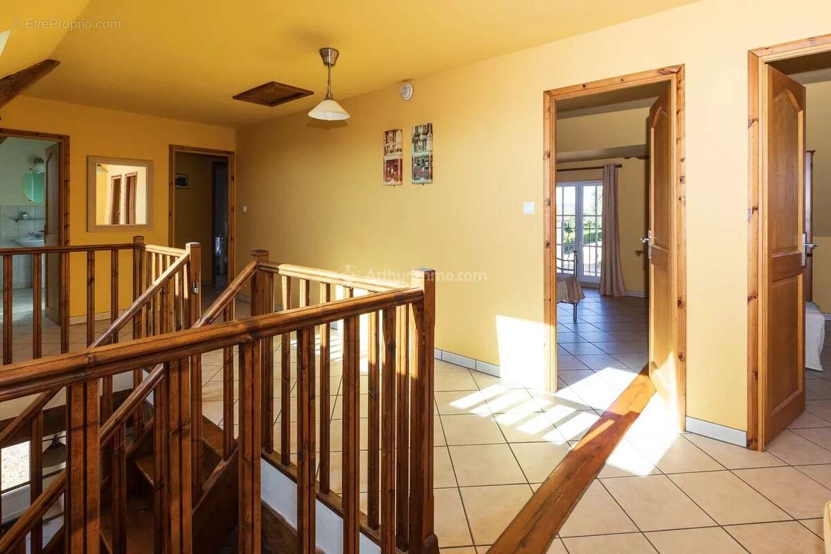 Maison plus 4 gîtes à La Chartre sur le Loir - photo 16