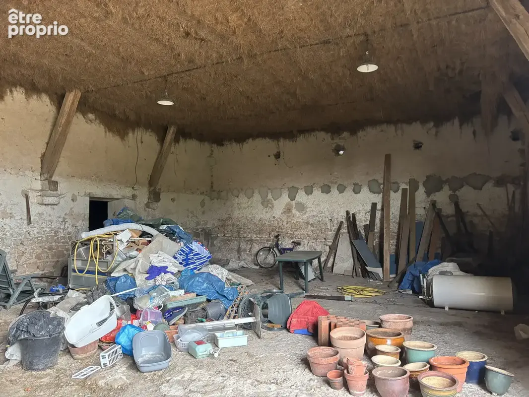 Pouzy-Mésangy   Maison sans voisins avec une grande grange et une vue magnifique - photo 25