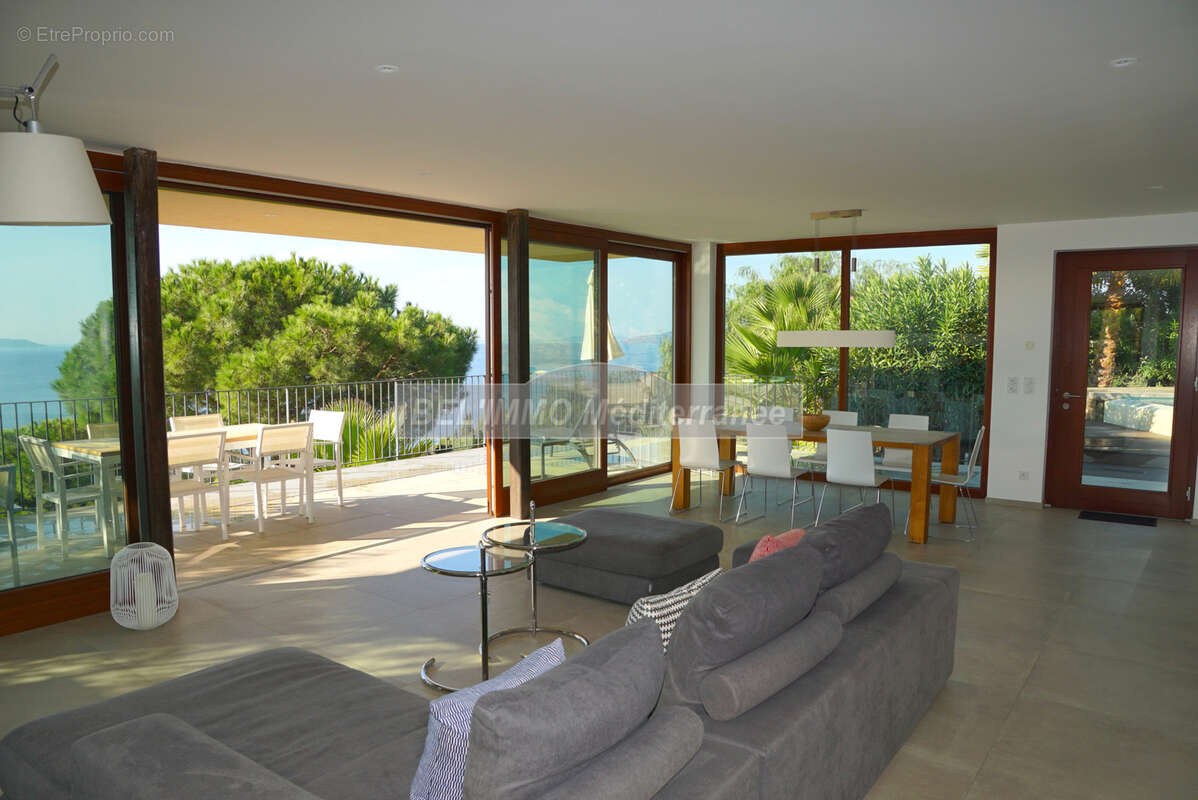 Maison à RAYOL-CANADEL-SUR-MER