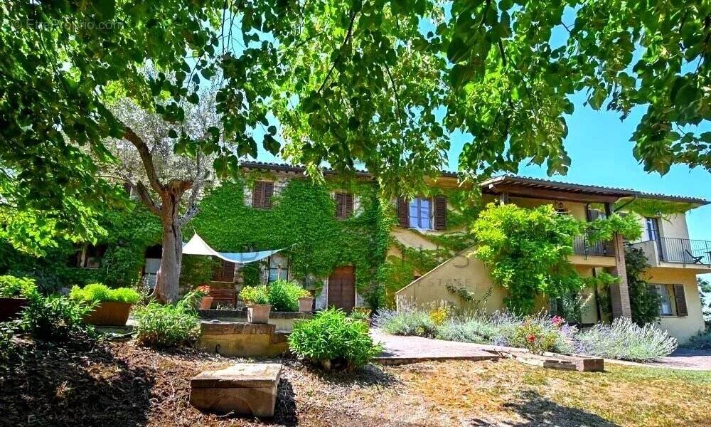 Maison à CERISE