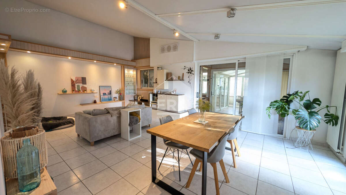 Maison 150m² à fonbeauzard - photo 2
