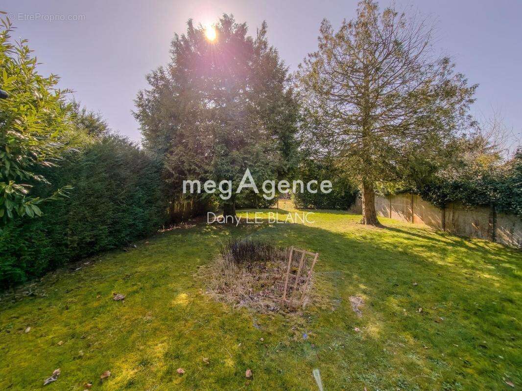 Maison à MAINVILLIERS