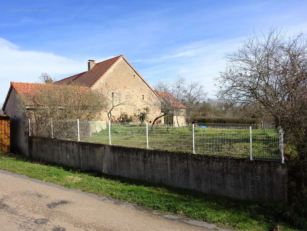 Maison à SAINT-AGNAN
