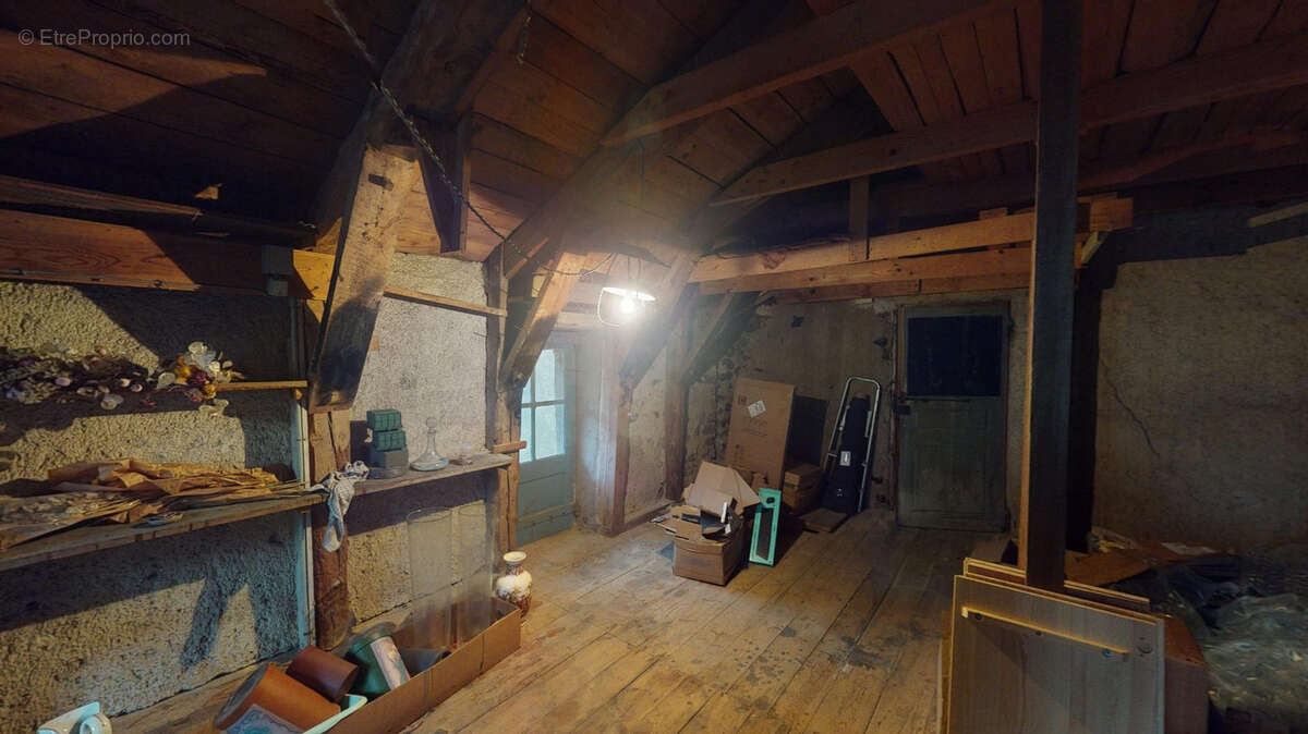 Appartement à LE MONASTIER-SUR-GAZEILLE