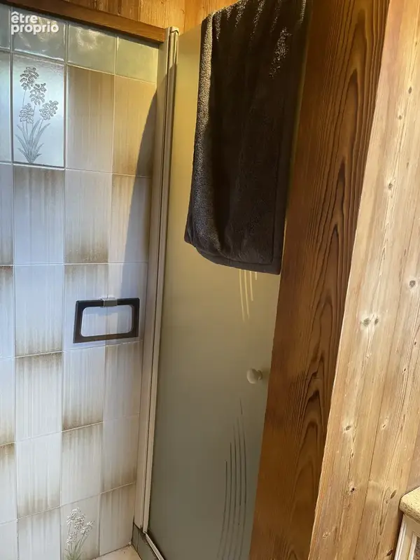 Appartement coup de coeur - 96 m2 avec terrasse & jardin, garage et 2 locaux annexe - photo 27