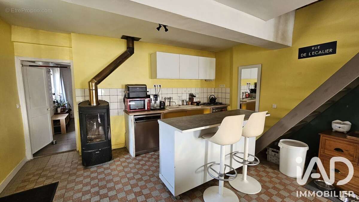Maison 106 m² à Gisors  - photo 4