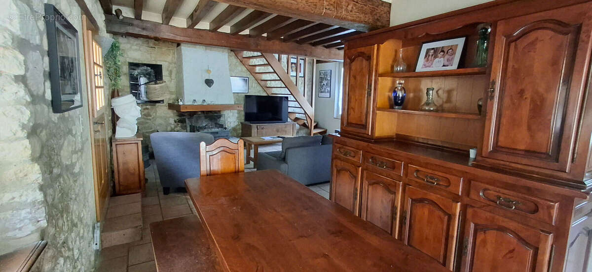 Autre à CREPY-EN-VALOIS