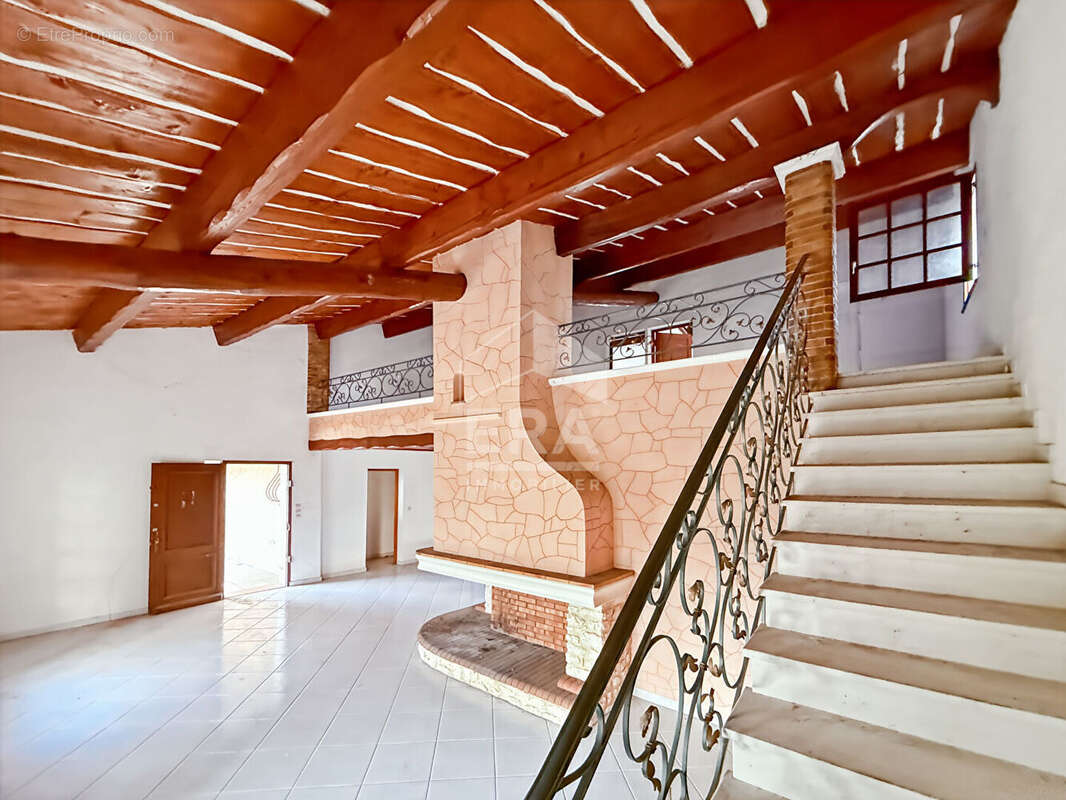 Maison à CABRIES