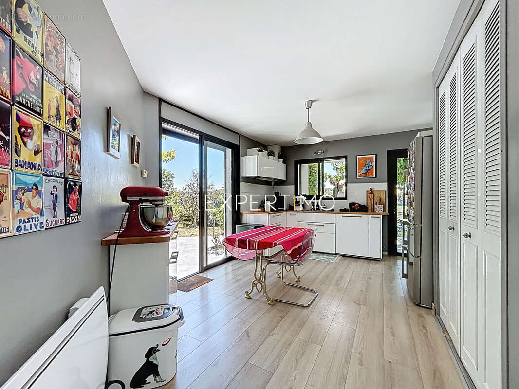 Montgiscard, cadre et environnement très nature pour cette maison de 7 pièces 195m2 env. avec sous-sol complet - photo 10