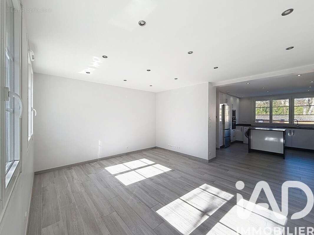 Photo 5 - Appartement à NANTERRE