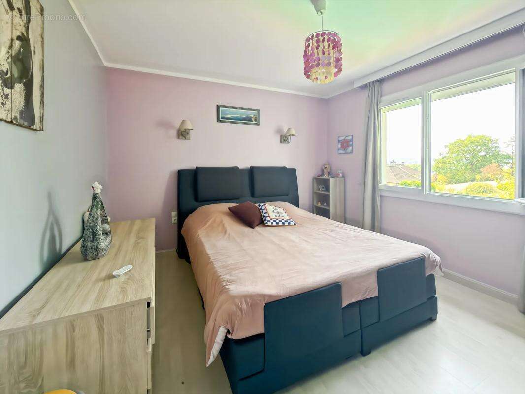 Maison de 6 pièces de 152 m² à Brive-la-Gaillarde - photo 6