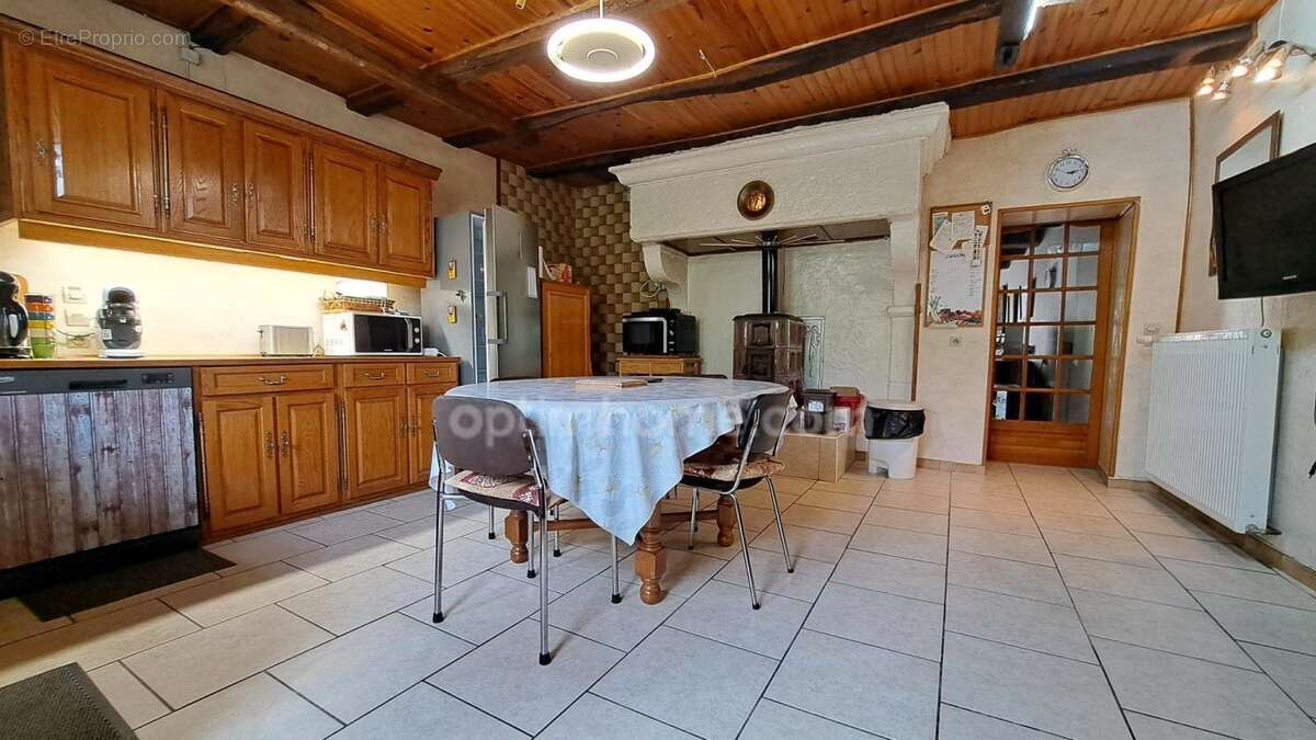 Maison à vendre 6 pièces DEMANGEVELLE (70) - photo 2