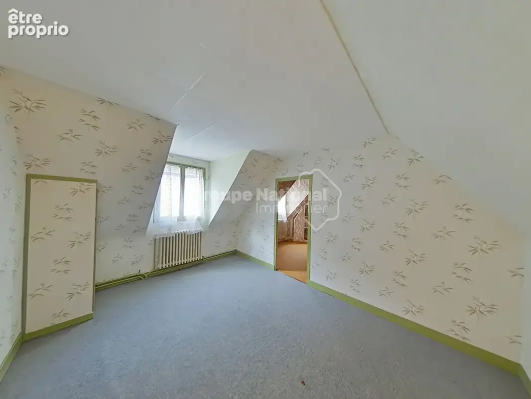 Saint-épain, le charme d'une maison au c?ur du village ! - photo 8