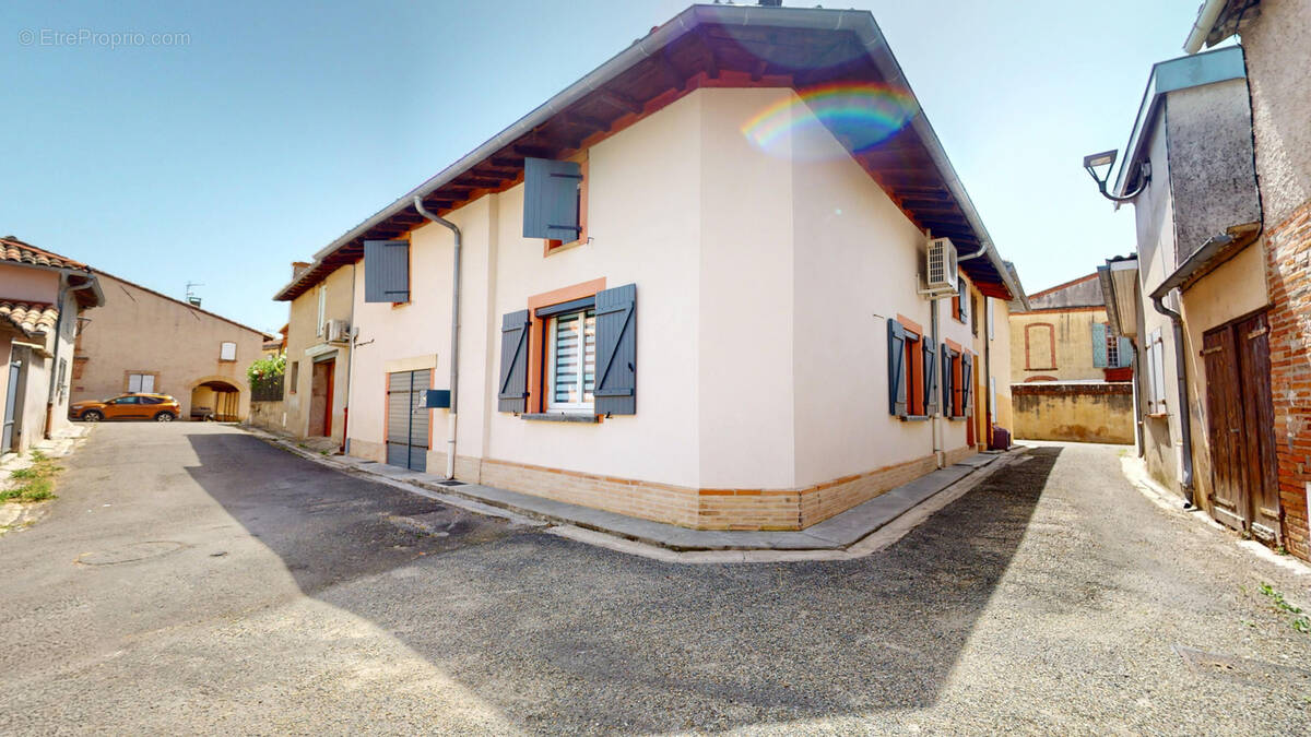 Maison à GRISOLLES