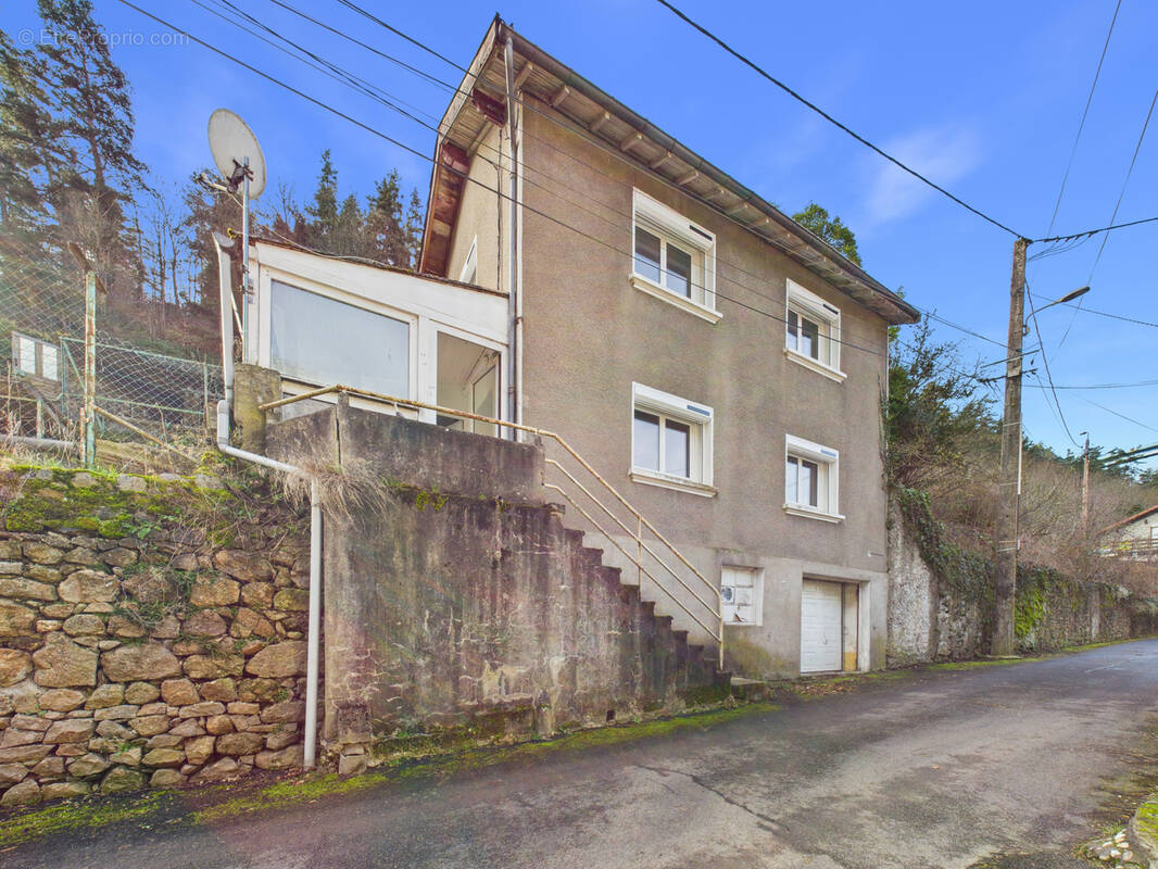 Maison à SAINT-MAURICE-DE-LIGNON