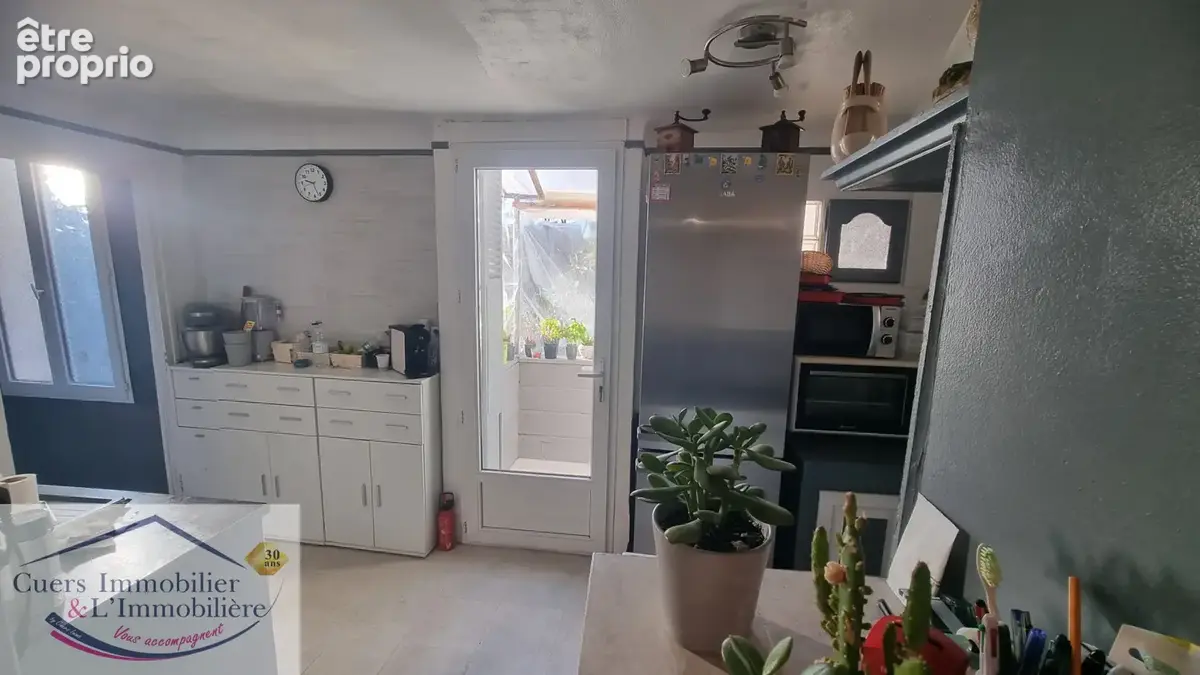 La farlede maison de ville avec cour et grand garage - photo 5