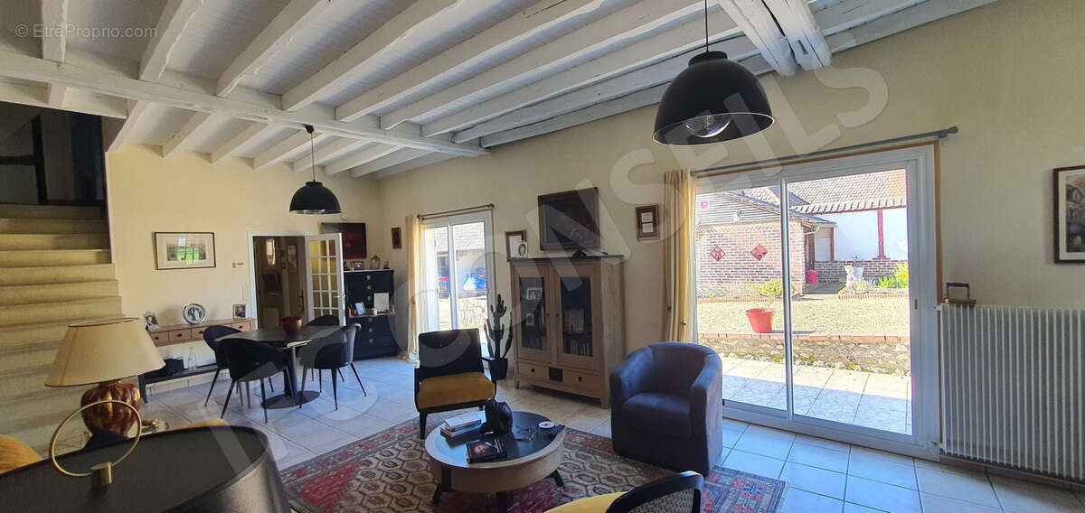 Maison à FORET-LA-FOLIE