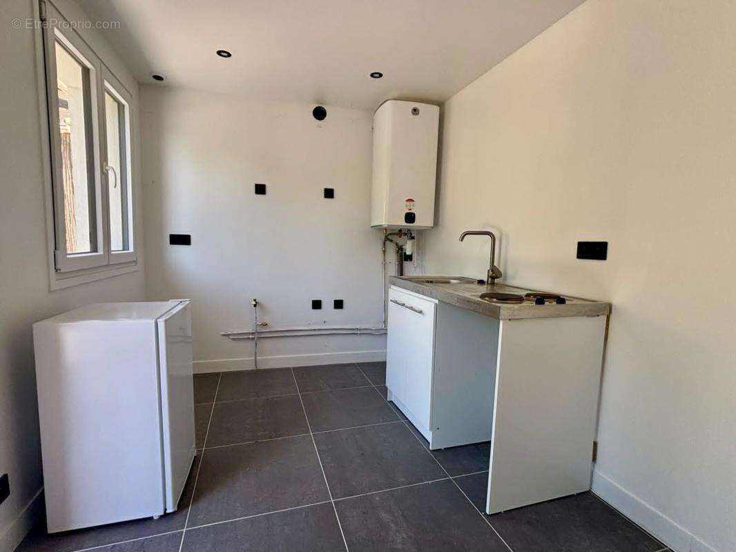 Maison 100 m² à Bougival  - photo 4