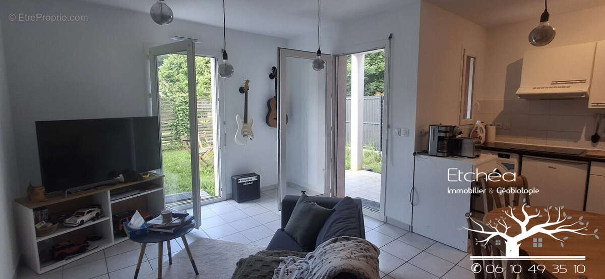 Appartement à BIZANOS