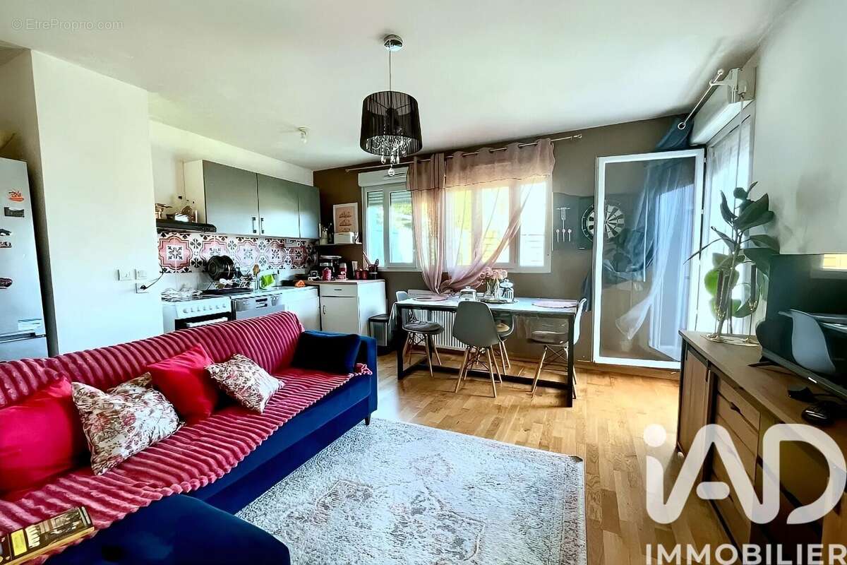 Photo 7 - Appartement à VILLEURBANNE