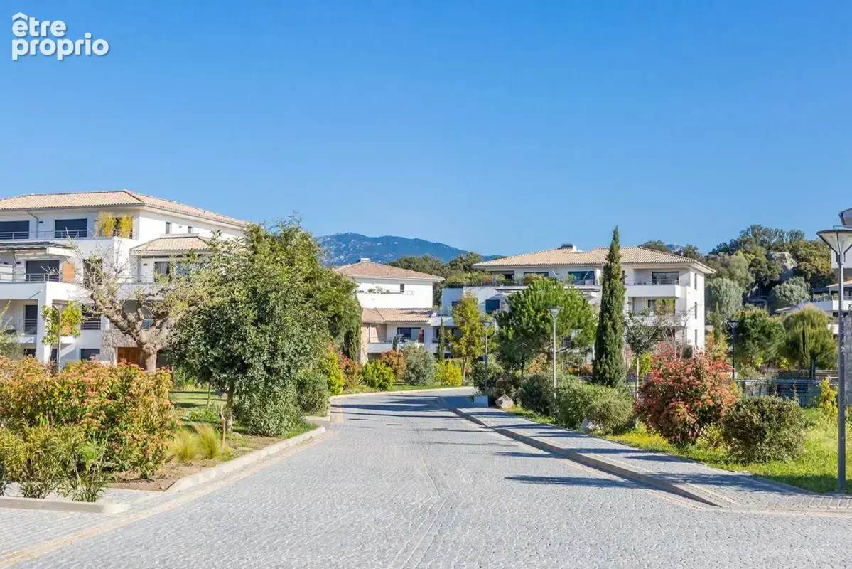Appartement avec jardin dans un domaine privé à Porto-Vecchio - photo 6
