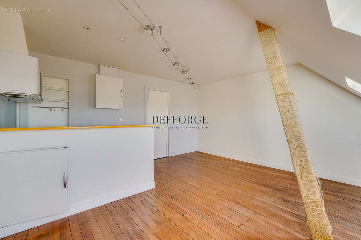 Appartement à PARIS-5E