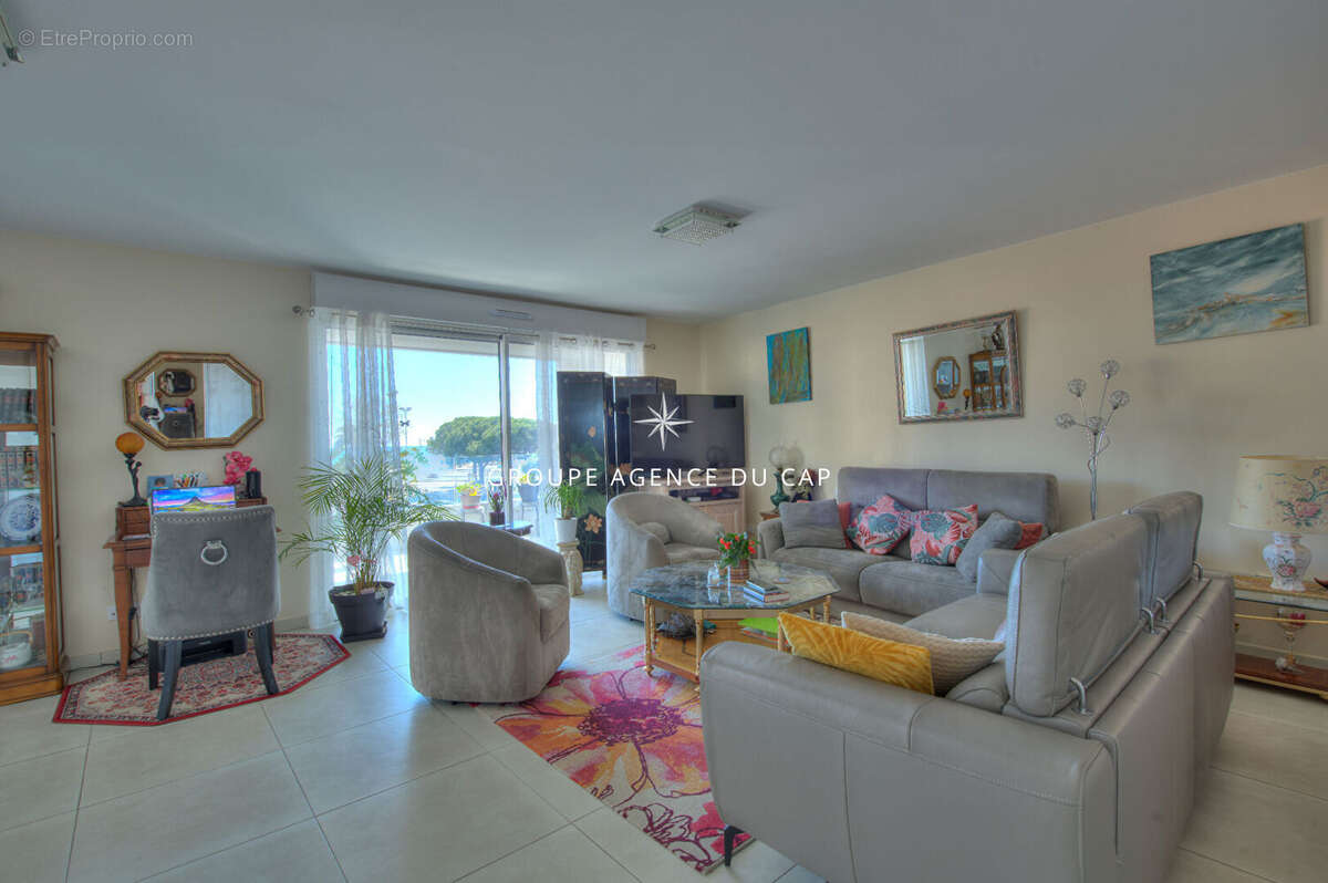 Appartement à FREJUS