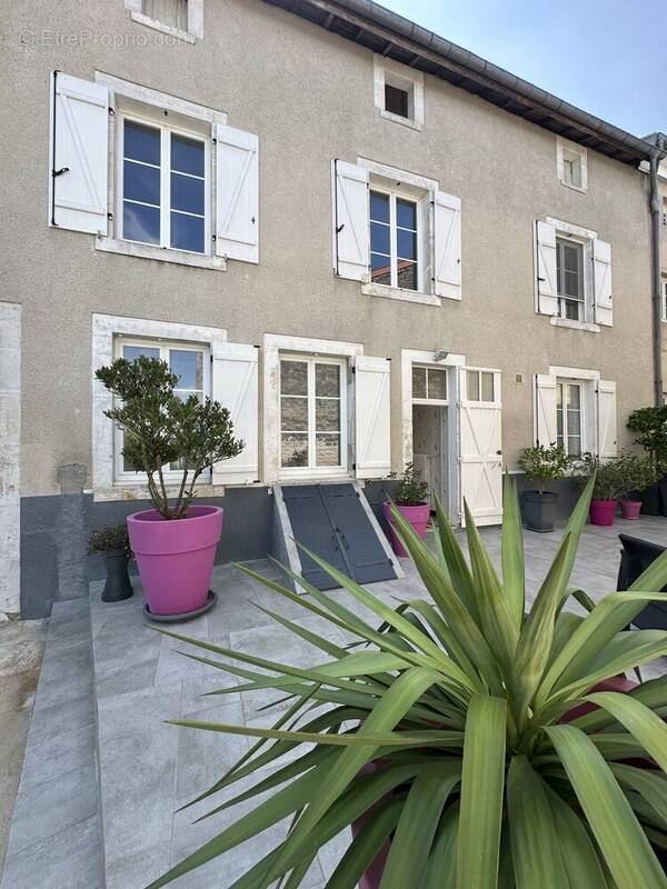 Maison à SAVONNIERES-EN-PERTHOIS