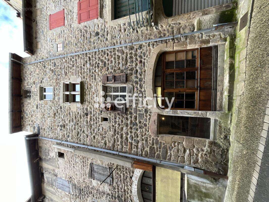 Appartement à LE CHEYLARD