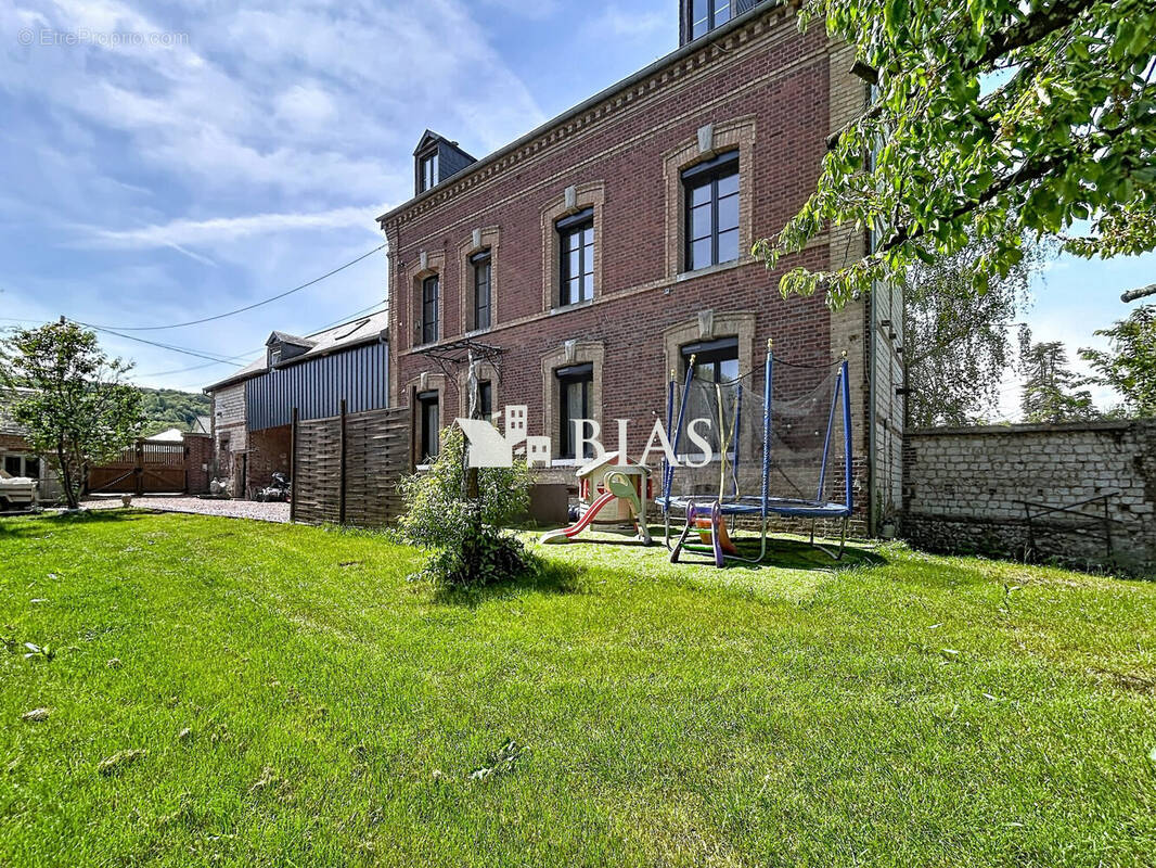 Maison à CAUDEBEC-LES-ELBEUF