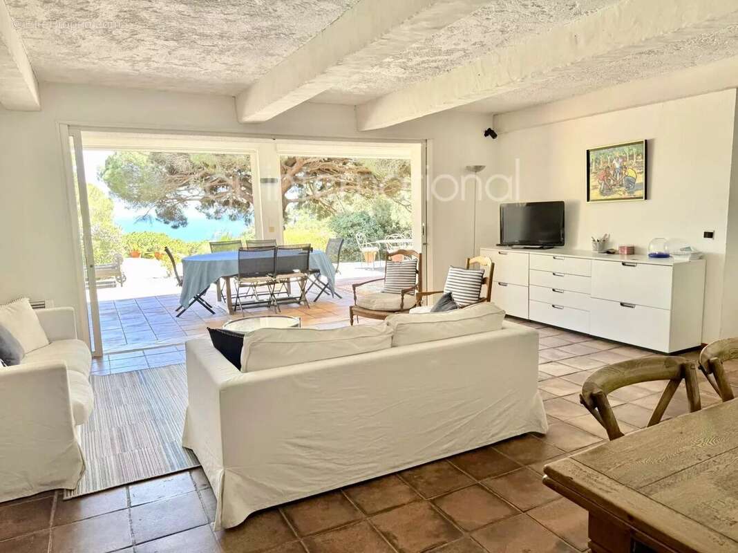 Maison à RAMATUELLE