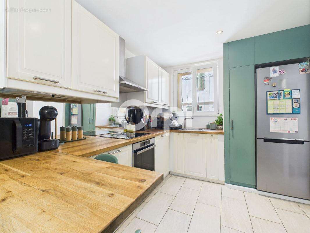 Maison à MANDELIEU-LA-NAPOULE