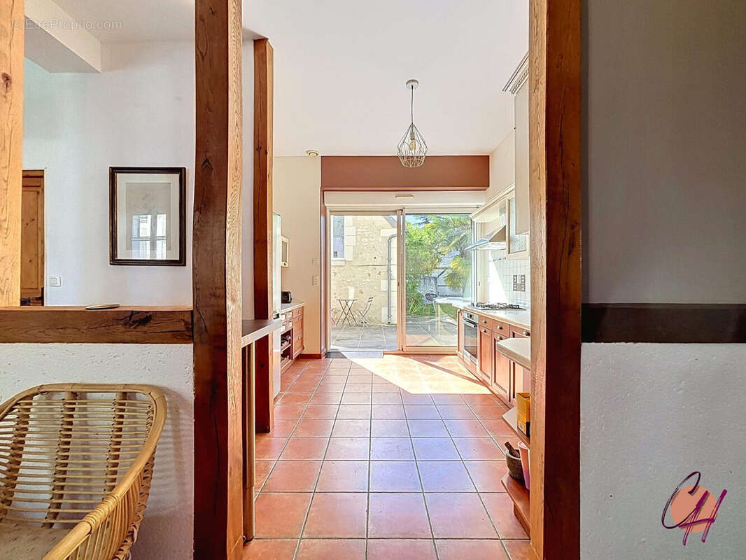 Maison 170 m² à Manthelan  - photo 5