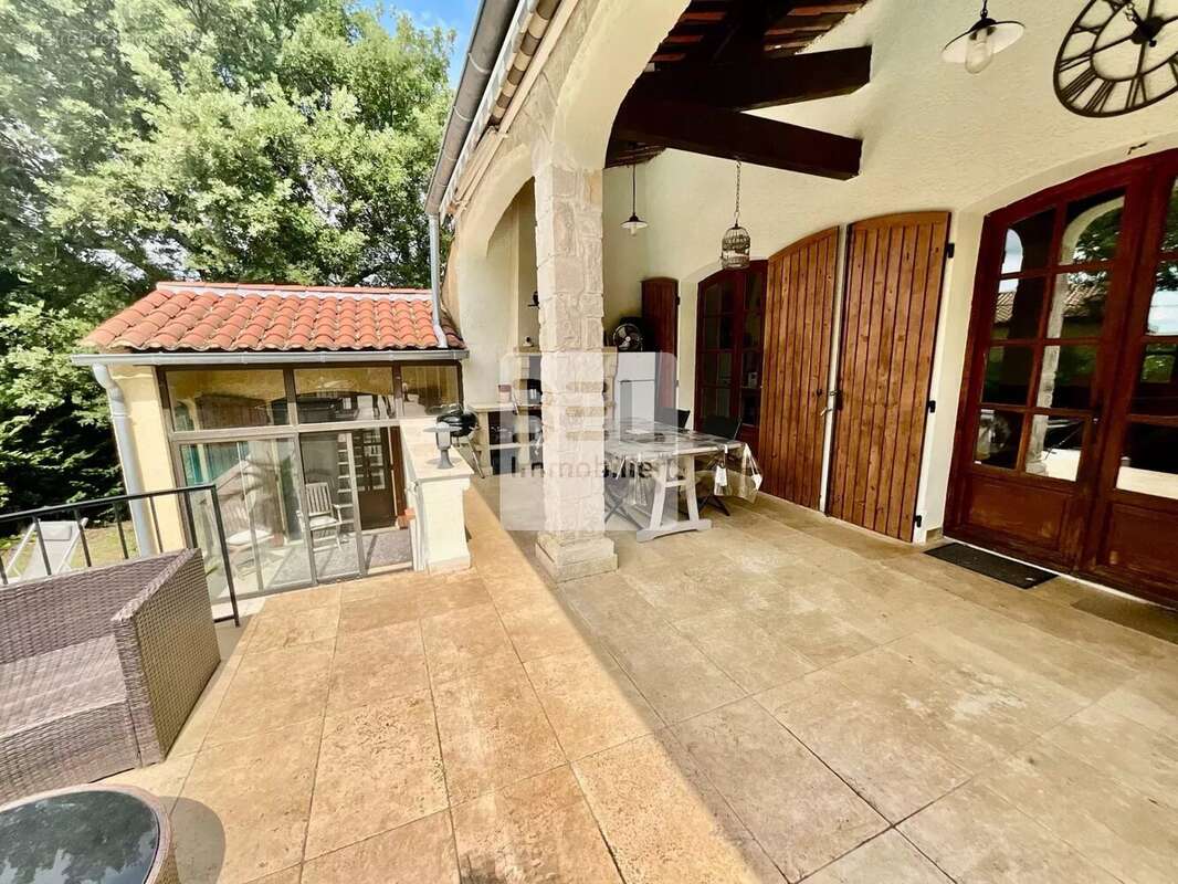 Maison à SAINT-MICHEL-D'EUZET