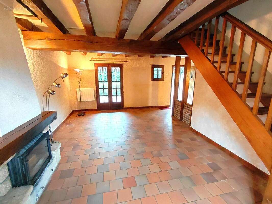Maison 96 m² à Chailles  - photo 3