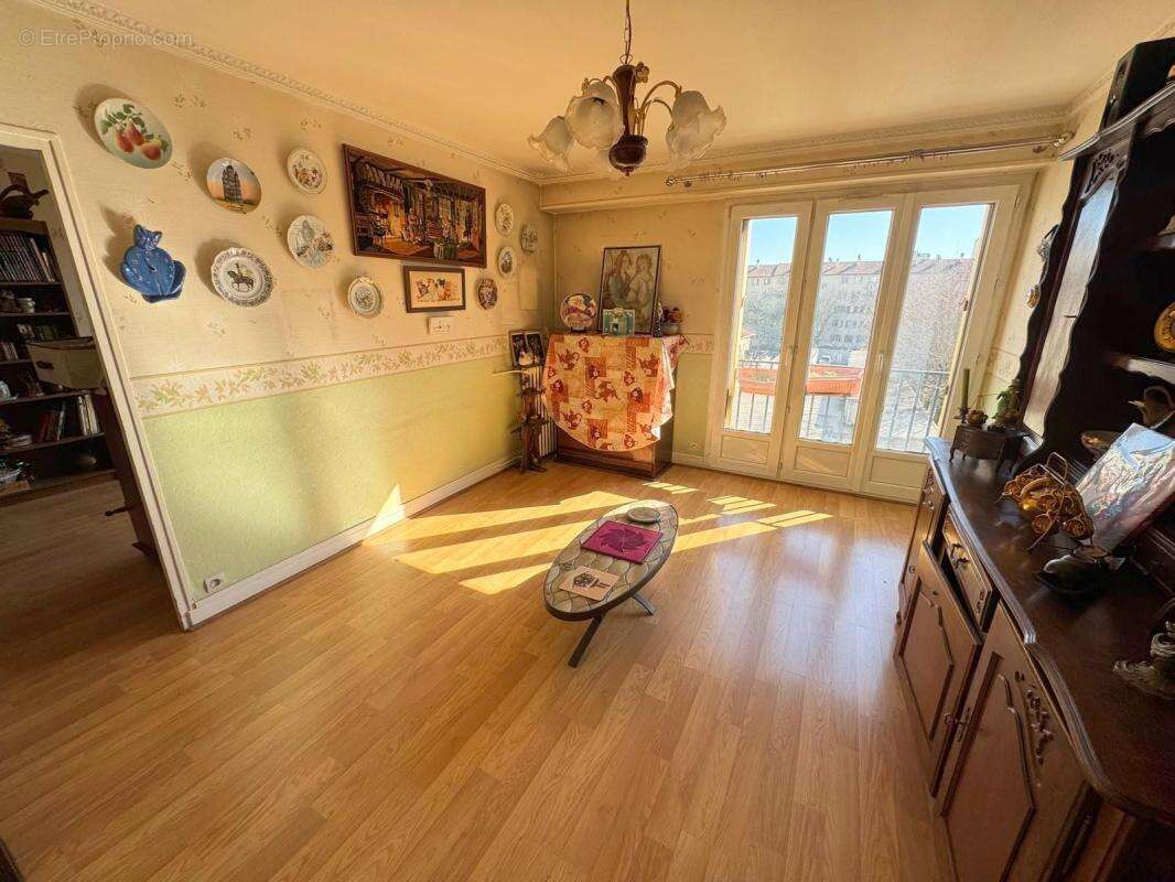 Appartement à DRANCY