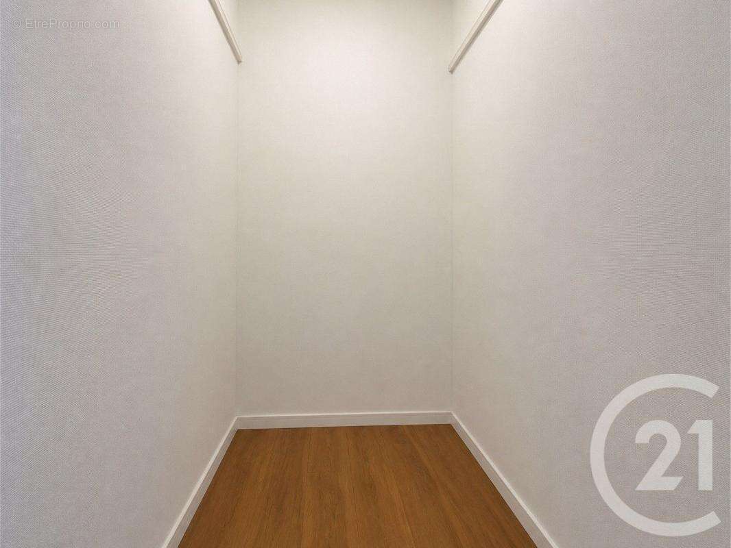 Appartement 107 m² à Limoges  - photo 12
