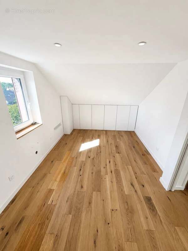 Maison à SUCY-EN-BRIE