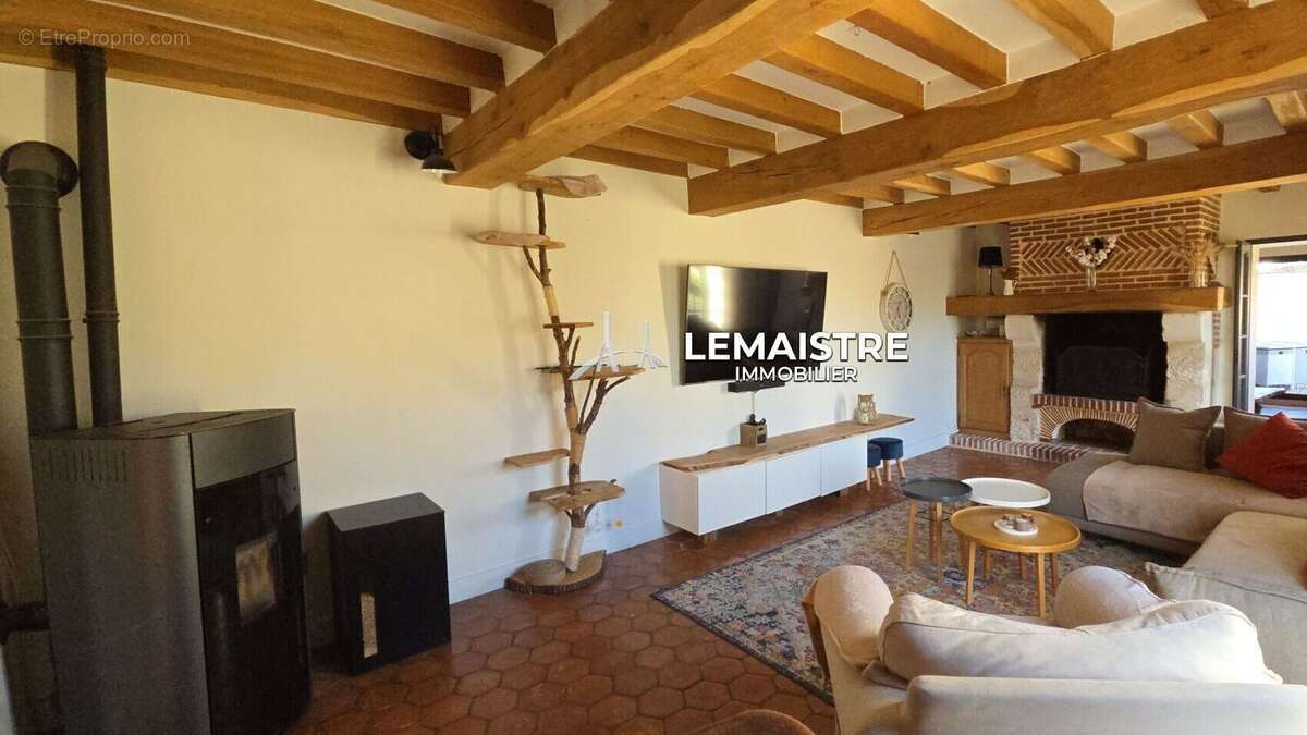 Maison à FRENEUSE