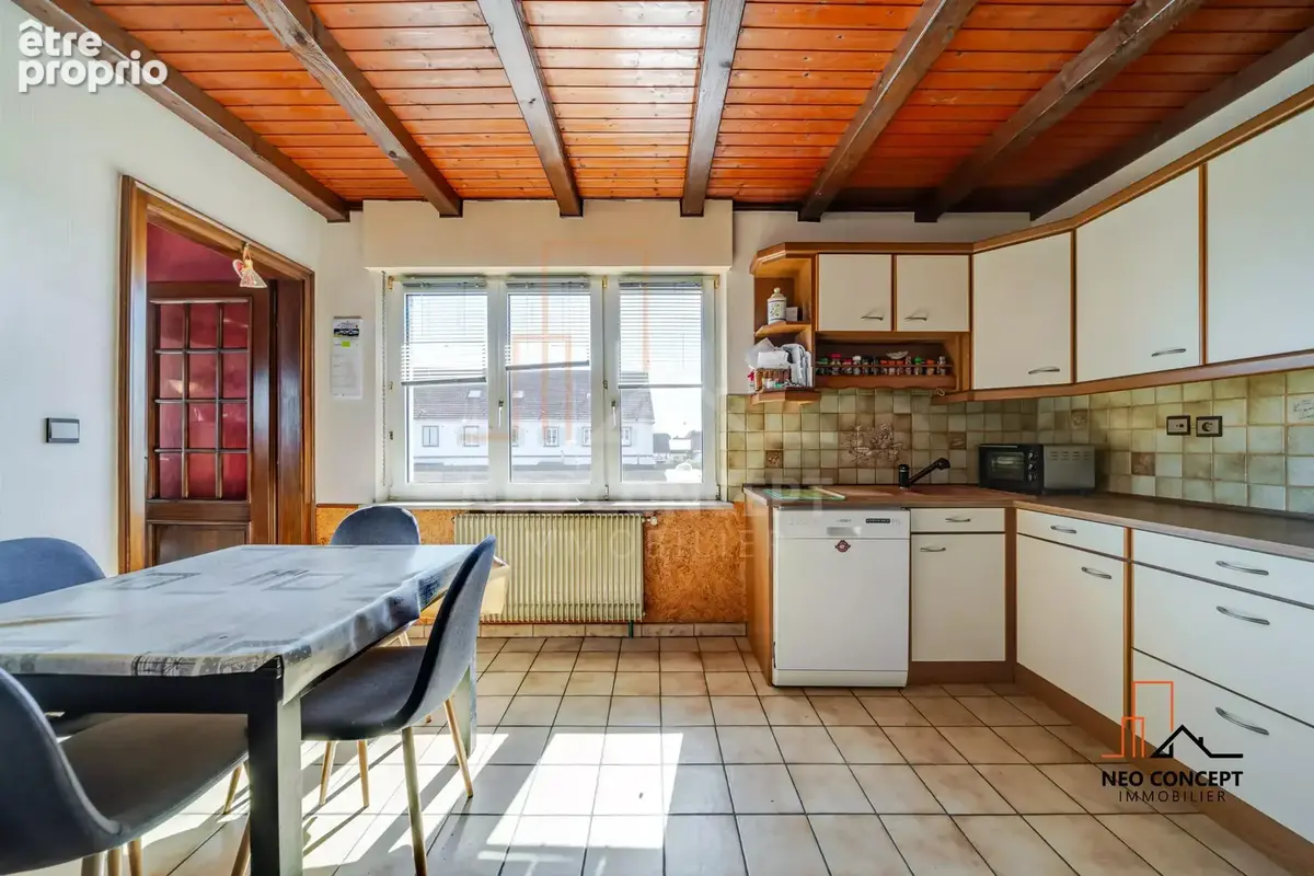 * MERTZWILLER - Spacieuse maison de 200 m² avec possibilité de séparation en 2 appartements sur 8.55 ares de terrain ! * - photo 16