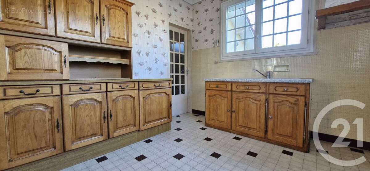 Maison à CLOYES-SUR-LE-LOIR