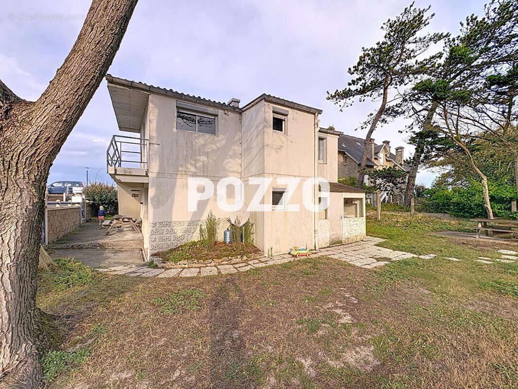 Maison à HAUTEVILLE-SUR-MER