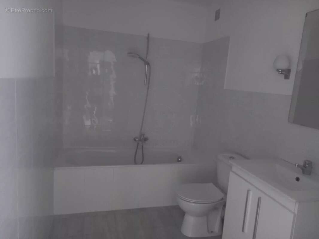 Appartement à ROQUEBRUNE-CAP-MARTIN